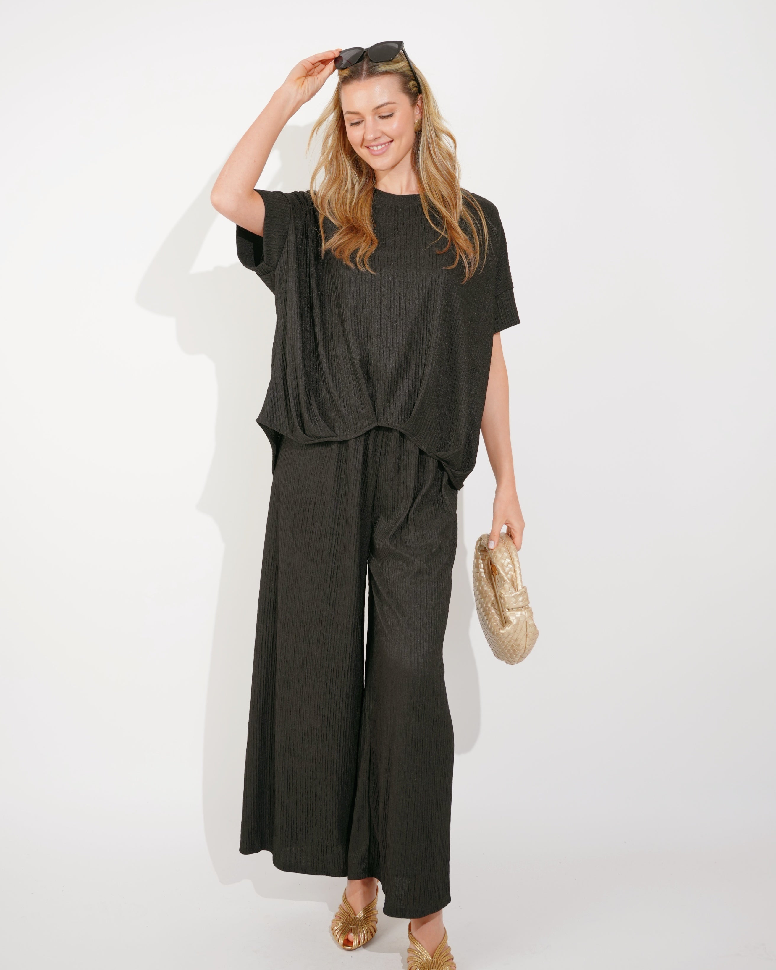 Olivia Row™ | Oversized comfort stretch-jersey top and Relaxed-fit trousers in Black
