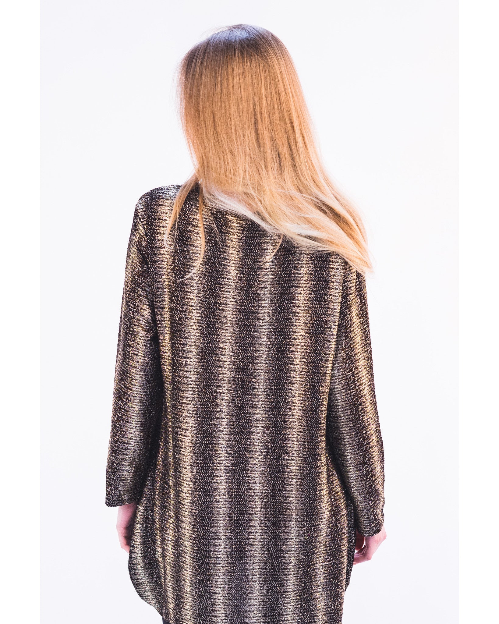Olivia Row™ | Gold color print oversize top