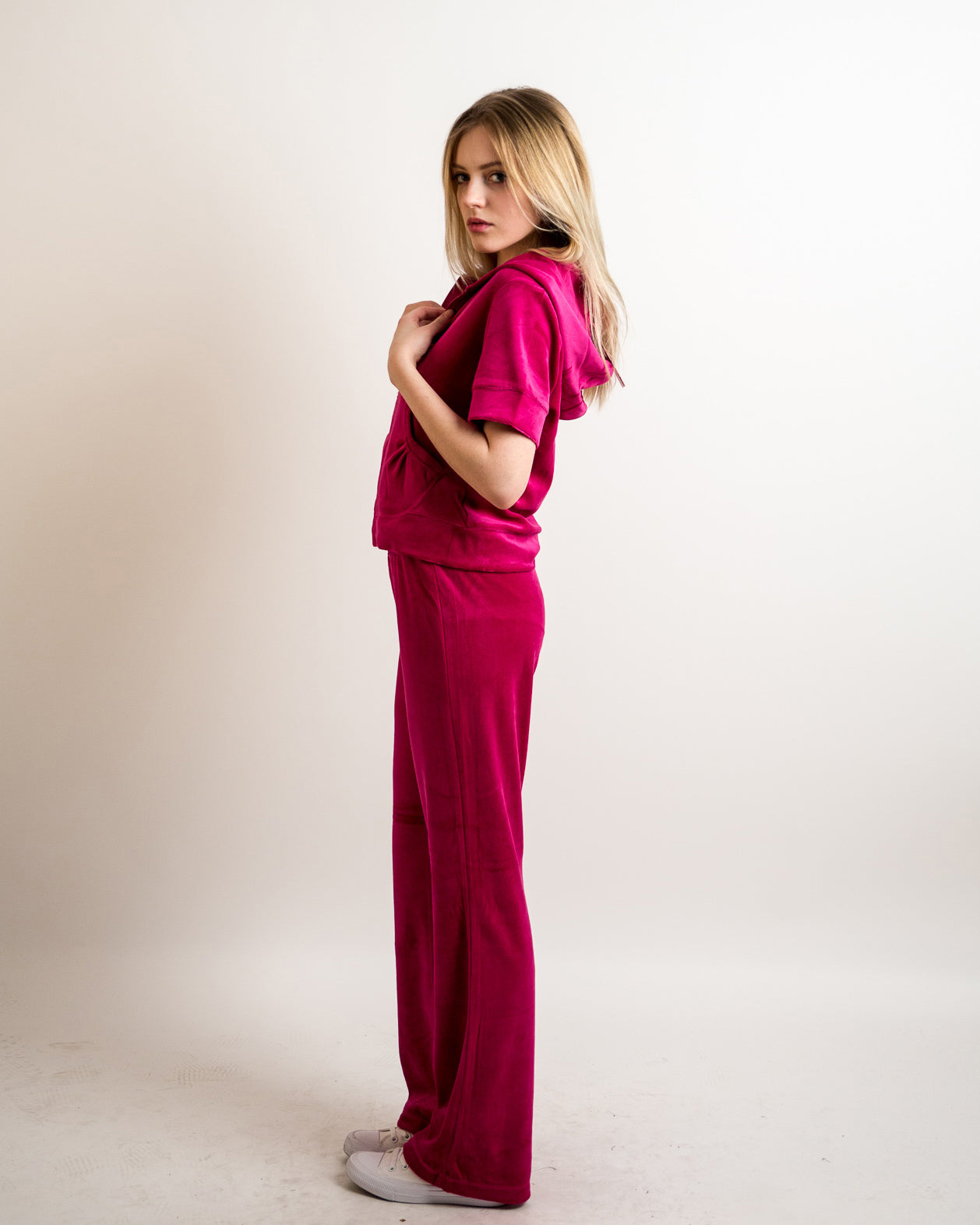 Olivia Row™ | Velour Tracksuits with short sleeves (HOT PINK)