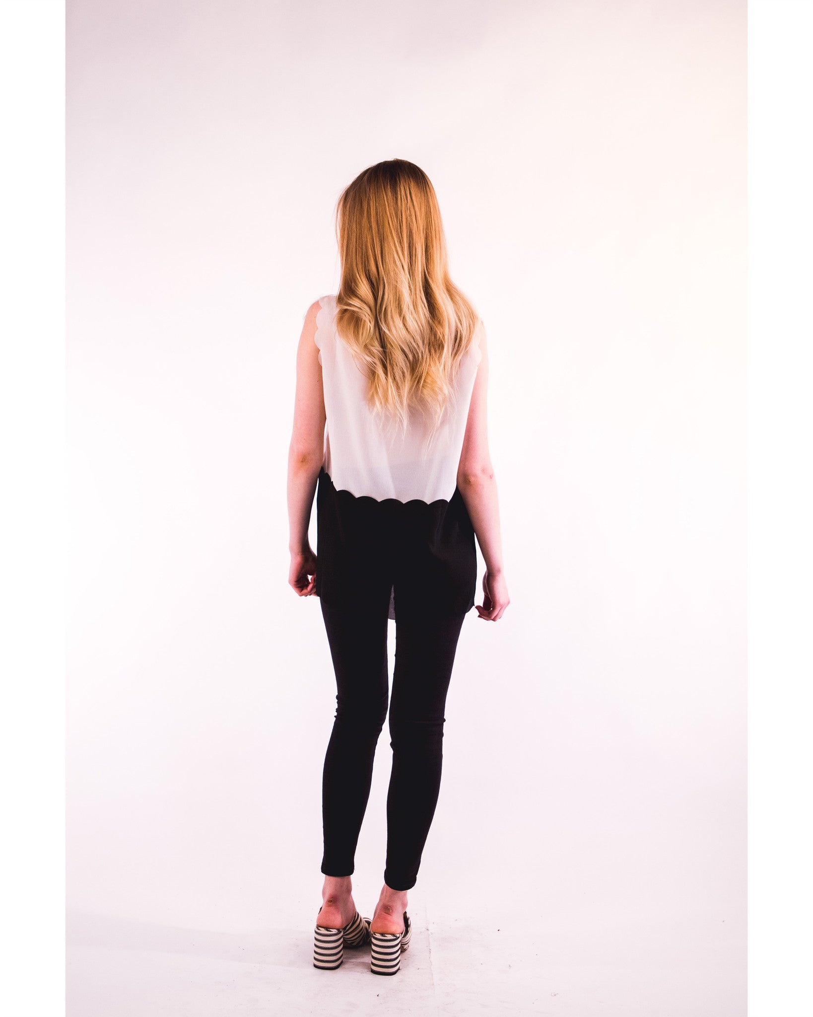 Olivia Row™ | Scallop edge Chiffon Vest (WHITE)