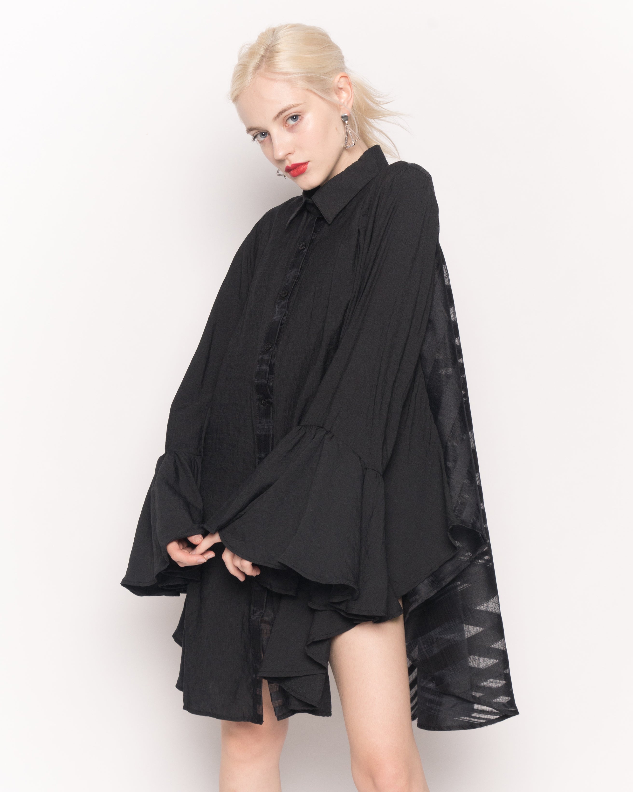Olivia Row™ | Oversized Shirt with Frilled Sleeves and Mesh Back in Black