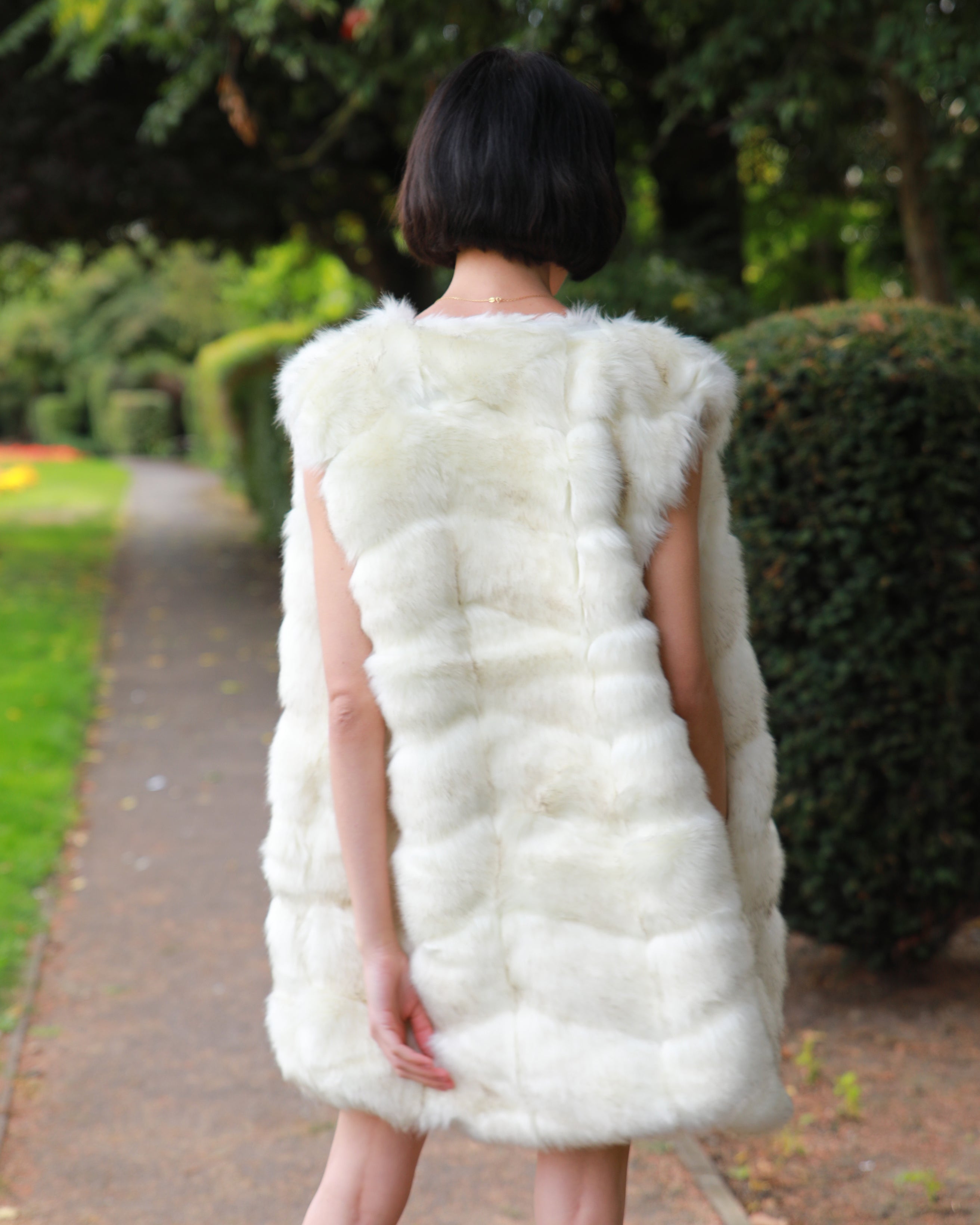 Olivia Row™ | Plus Size Faux Fur Gilet