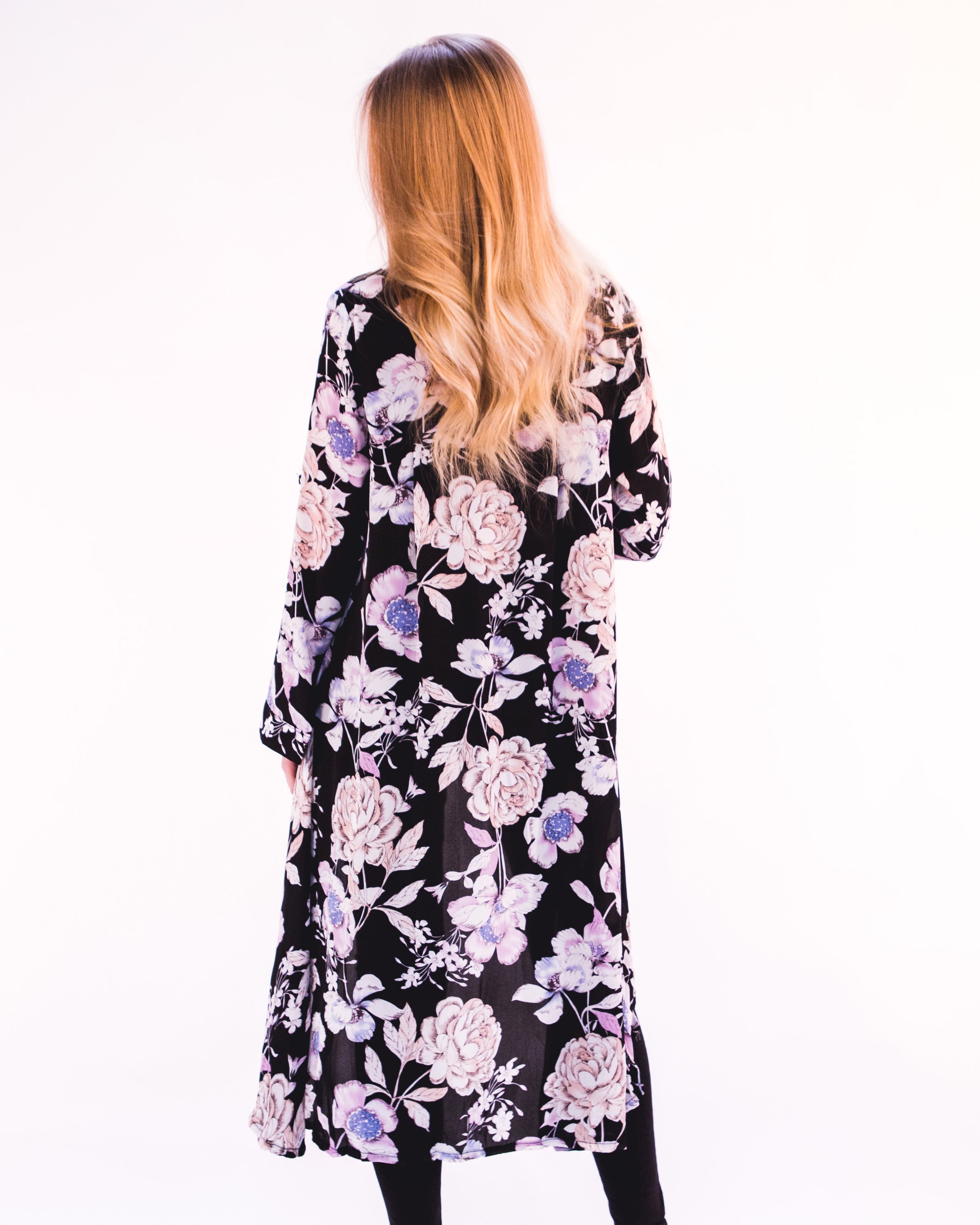 Olivia Row™ | Floral print swing dip hem shirt