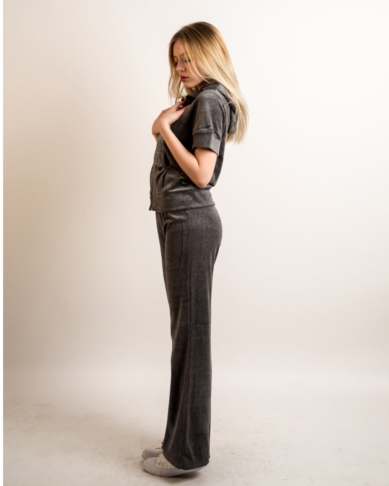 Olivia Row™ | Velour Tracksuits with short sleeves (GREY)